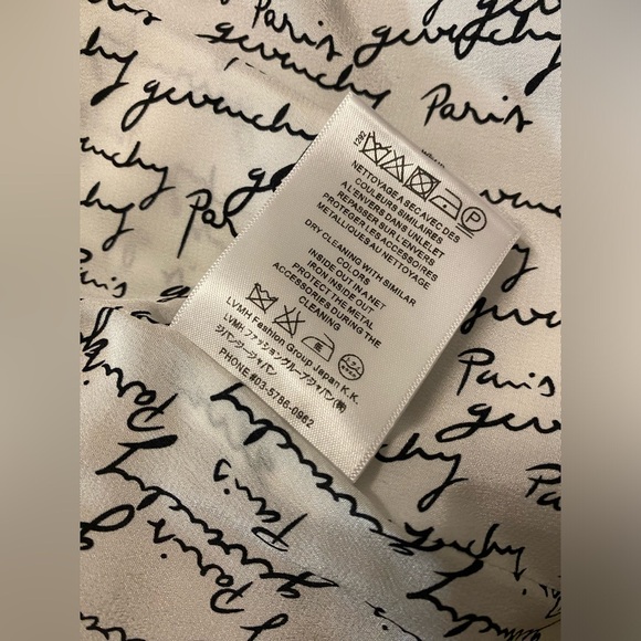 Givenchy belted double-breasted Mid length tan trench coat - Picture 13 of 13